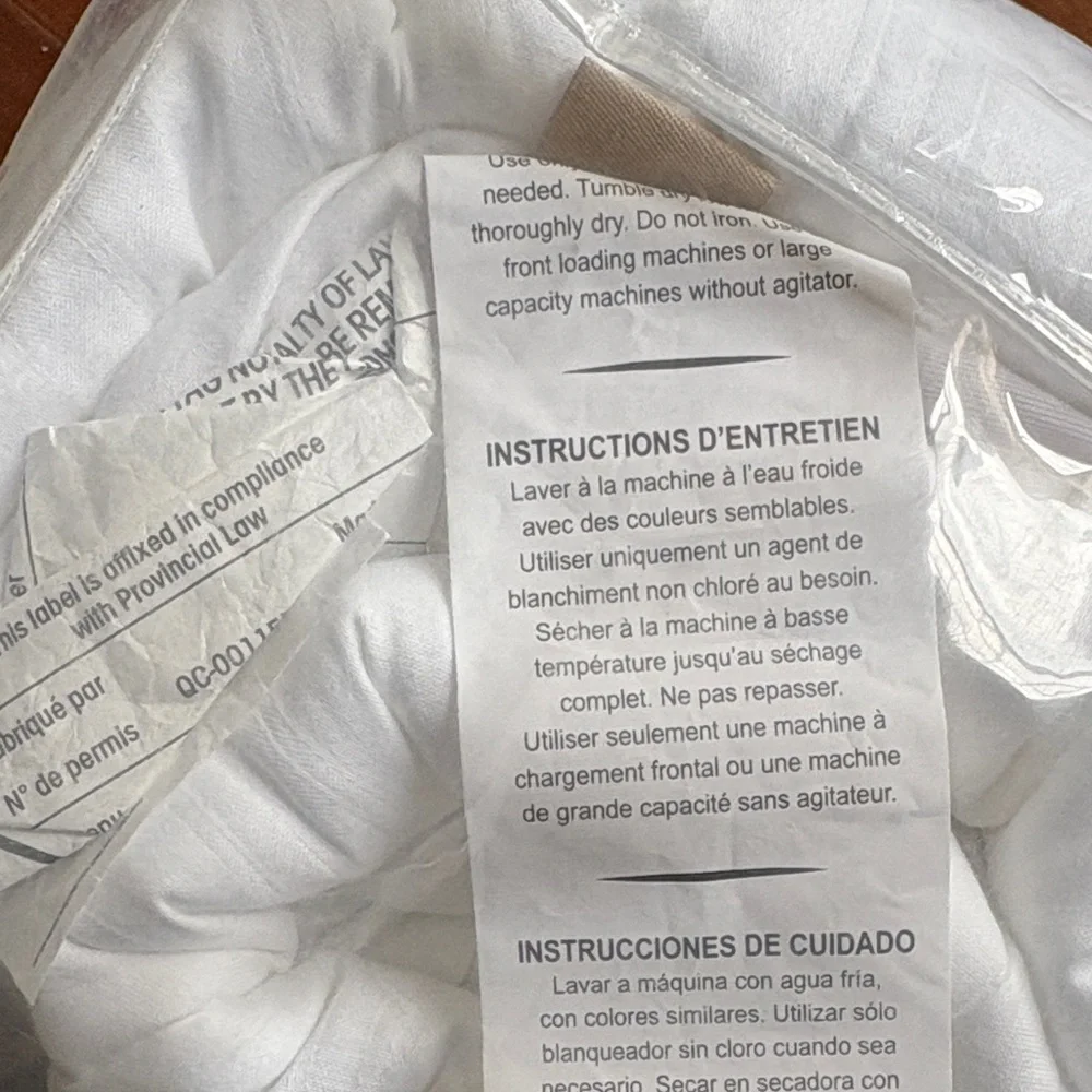 Pottery Barn Teen Essential Mattress Pad - White- full size-NFS do not buy